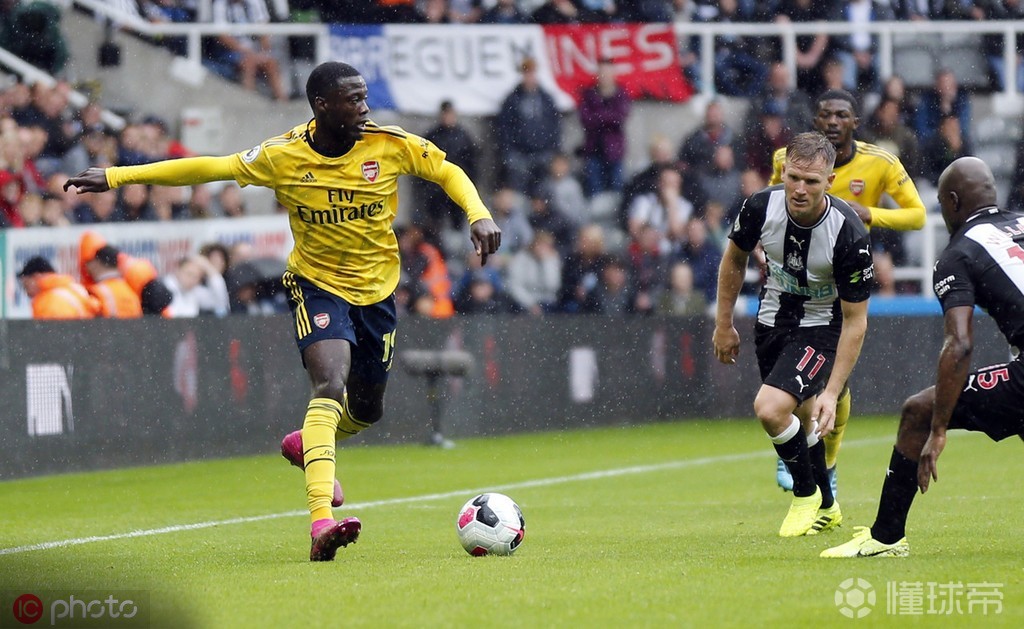 里尔客场逼和奥尔良，保持领跑位置