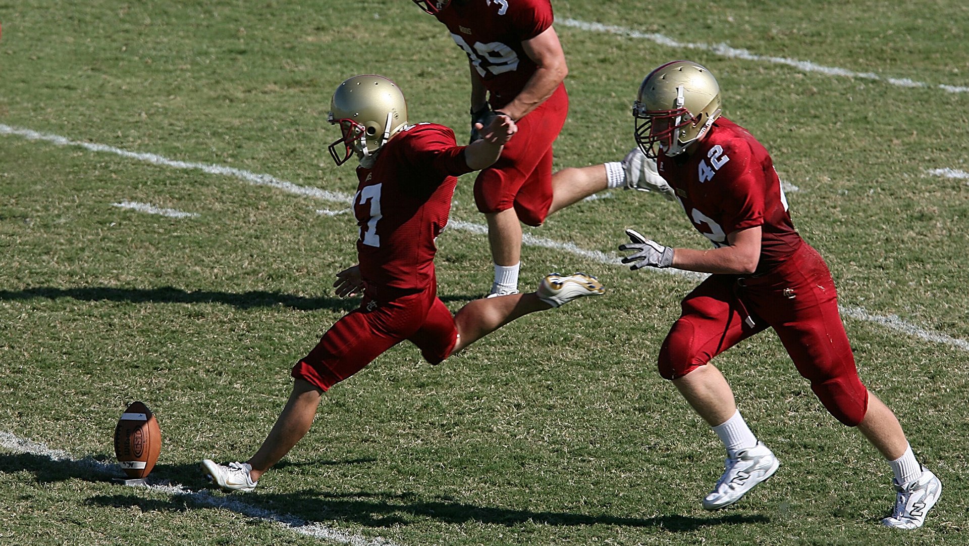 赛场之外，当足球成为桥梁—迪巴拉如何成为中乌民间交流的关键先生