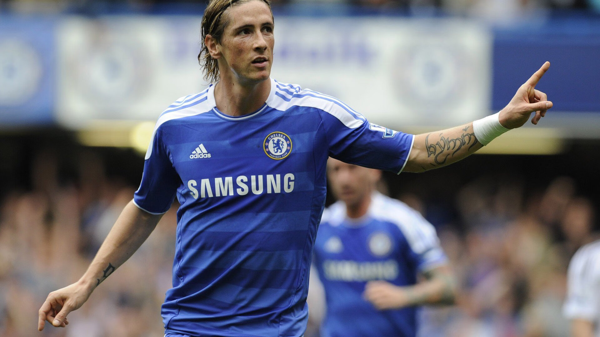 IM体育网页版登录入口-当霍勒迪的呼吸与欧冠同频，那一夜，节奏之神在安菲尔德降临